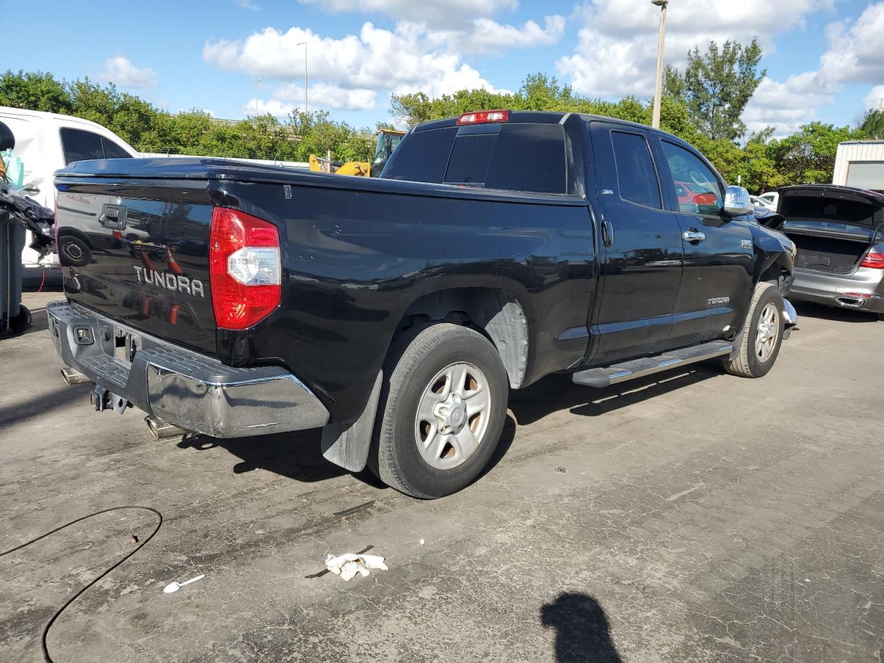 2015 Toyota Tundra Sr5 - Image 3