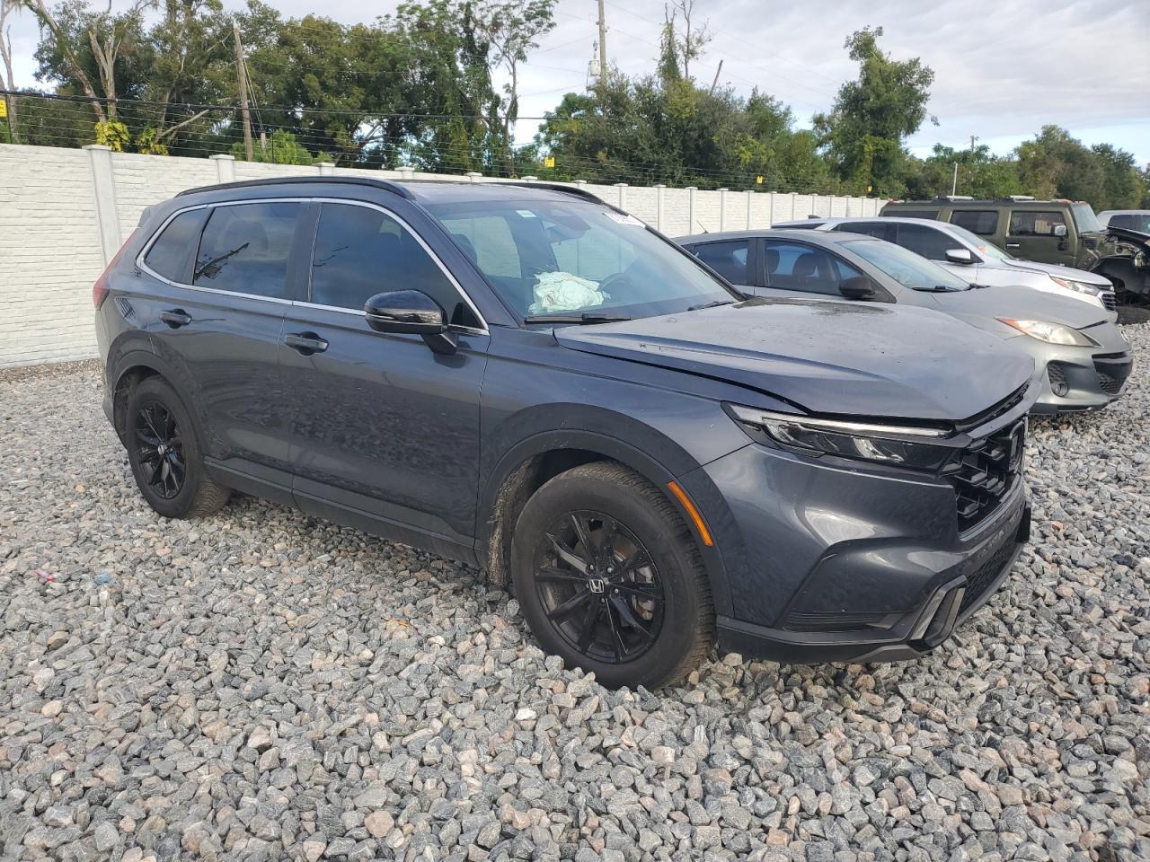 2024 Honda Cr-V Sport - Image 4