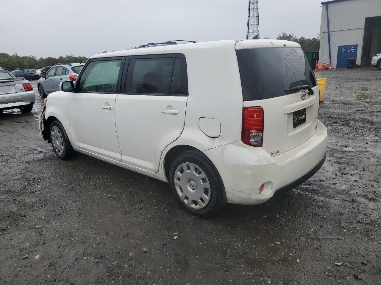 2015 Scion Xb Base - Image 2