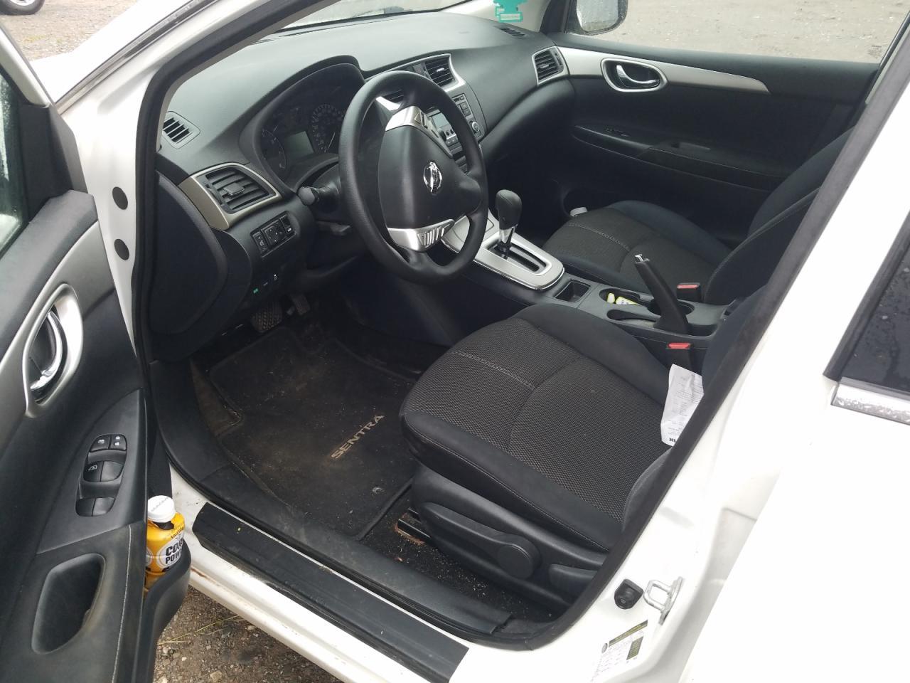 2015 Nissan Sentra S - Фото 7