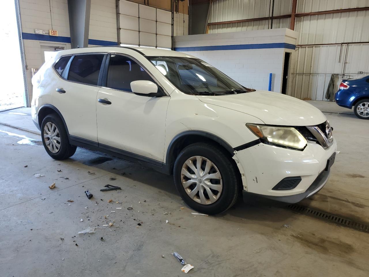 2016 Nissan Rogue S - Image 4