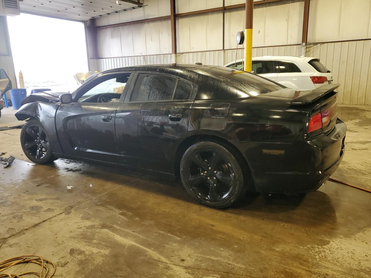 2014 Dodge Charger Sxt - Фото 2