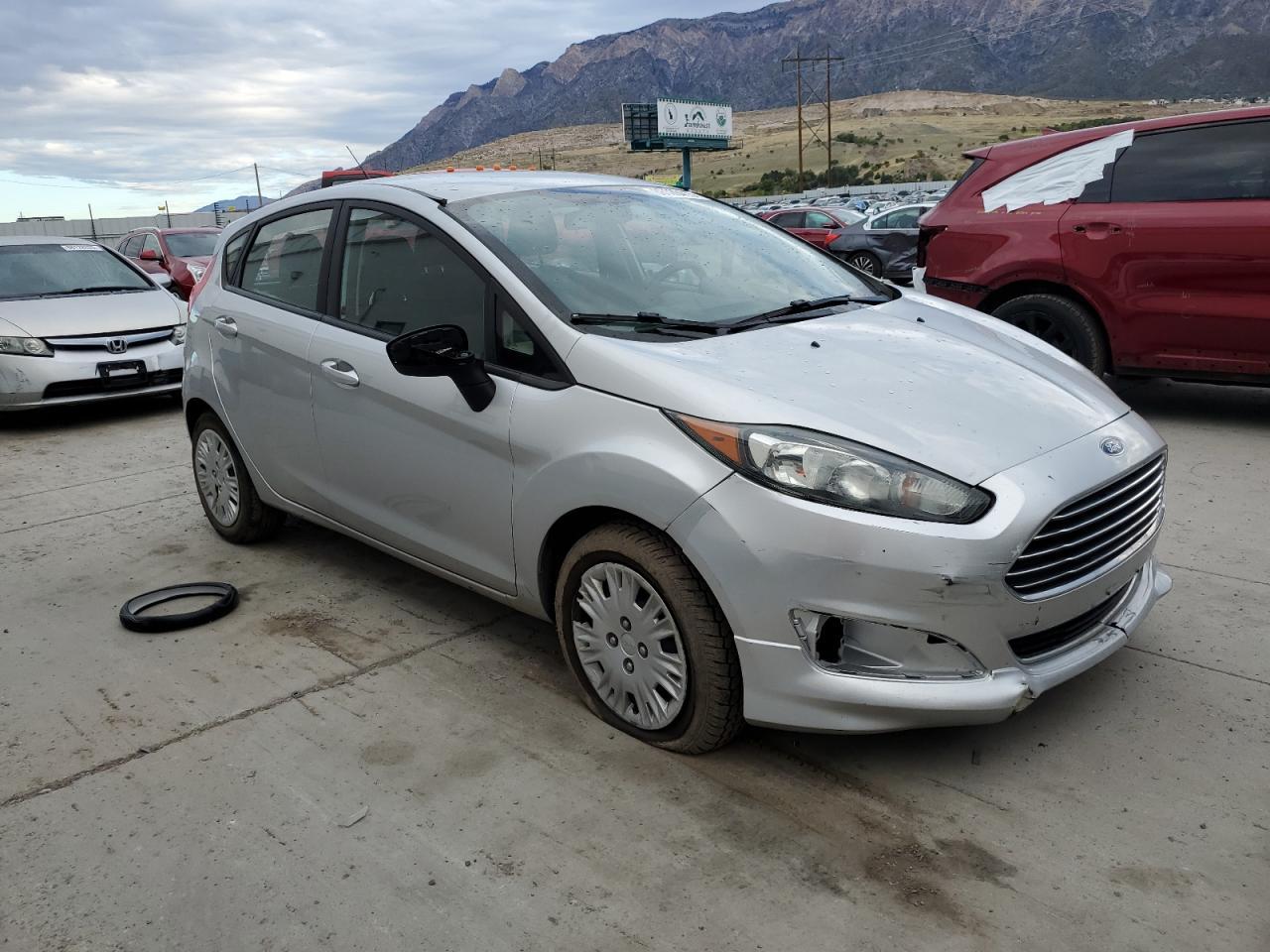2016 Ford Fiesta S - Фото 4