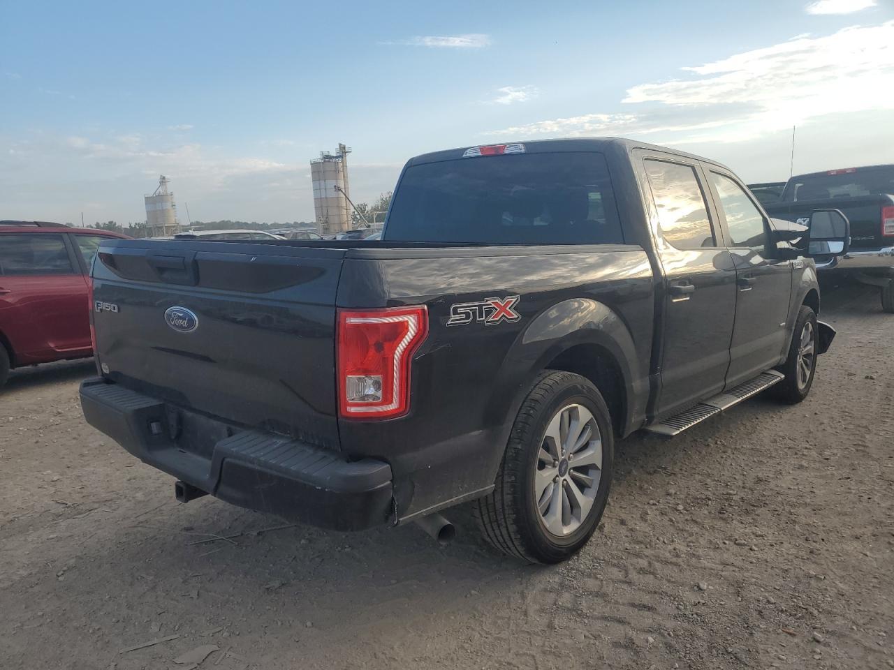 2017 Ford F150 Supercrew - Image 3