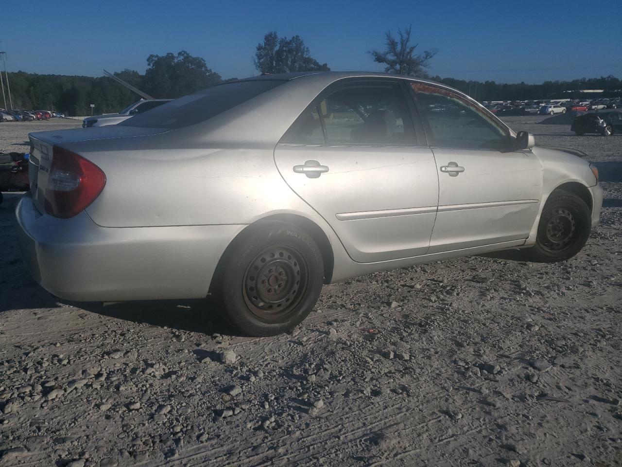 2003 Toyota Camry Le - Image 3