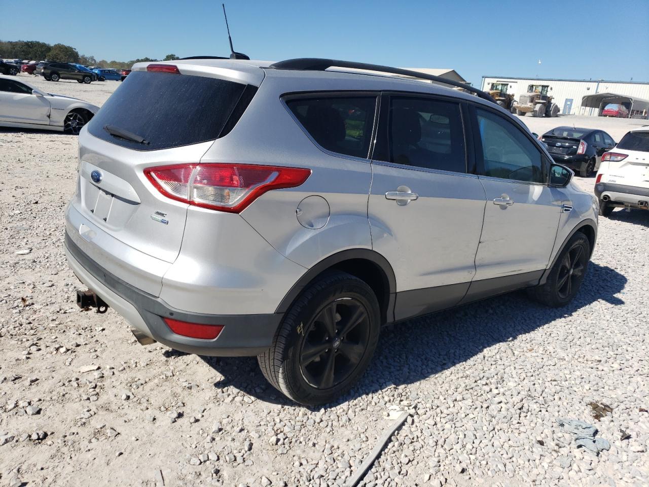 2016 Ford Escape Se - Фото 3