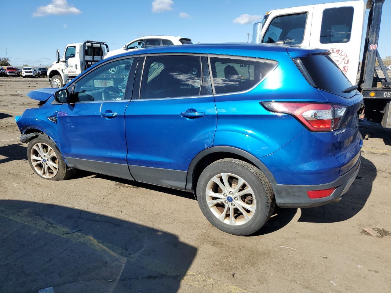 2017 Ford Escape Se - Image 2
