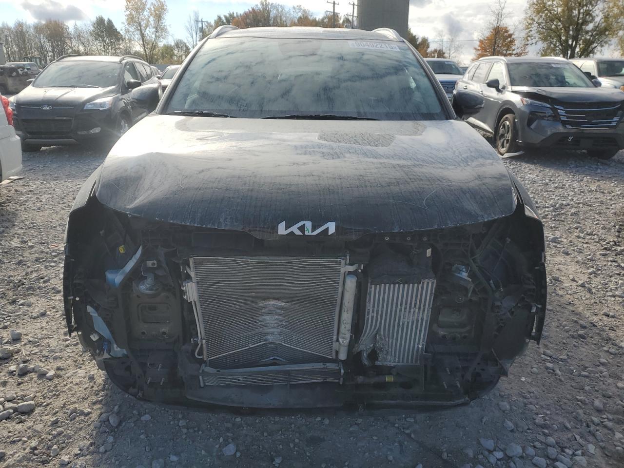 2024 Kia Sportage Ex - Image 5