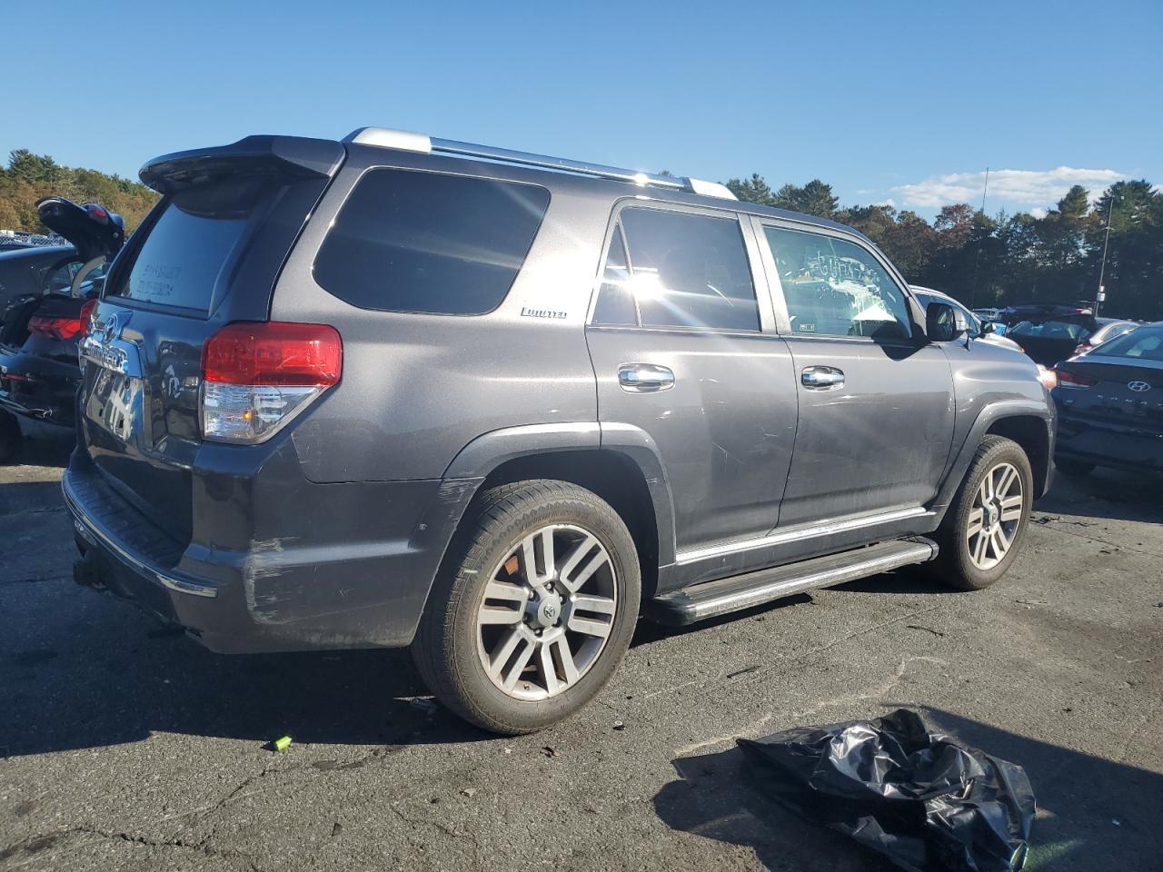 2011 Toyota 4Runner Sr5 - Image 3
