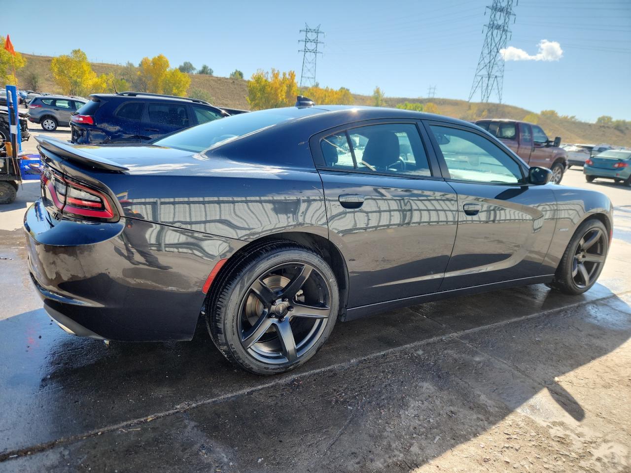 2017 Dodge Charger R - Image 3