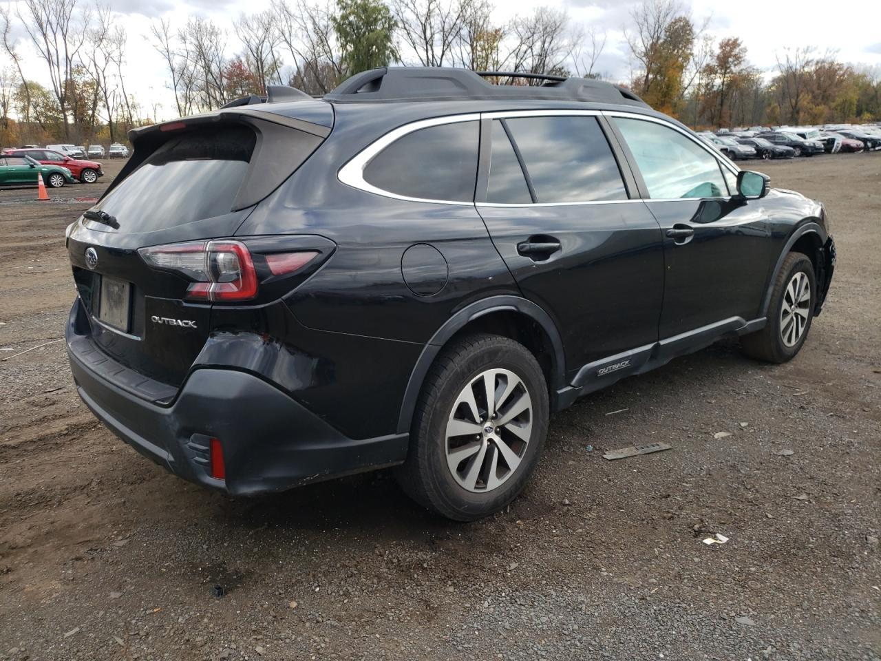 2020 Subaru Outback Premium - Фото 3