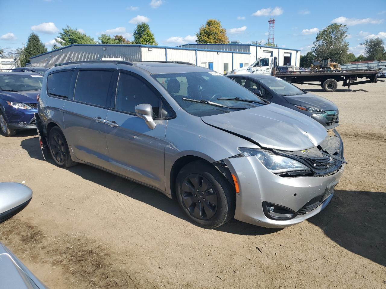 2019 Chrysler Pacifica Hybrid Limited - Фото 4