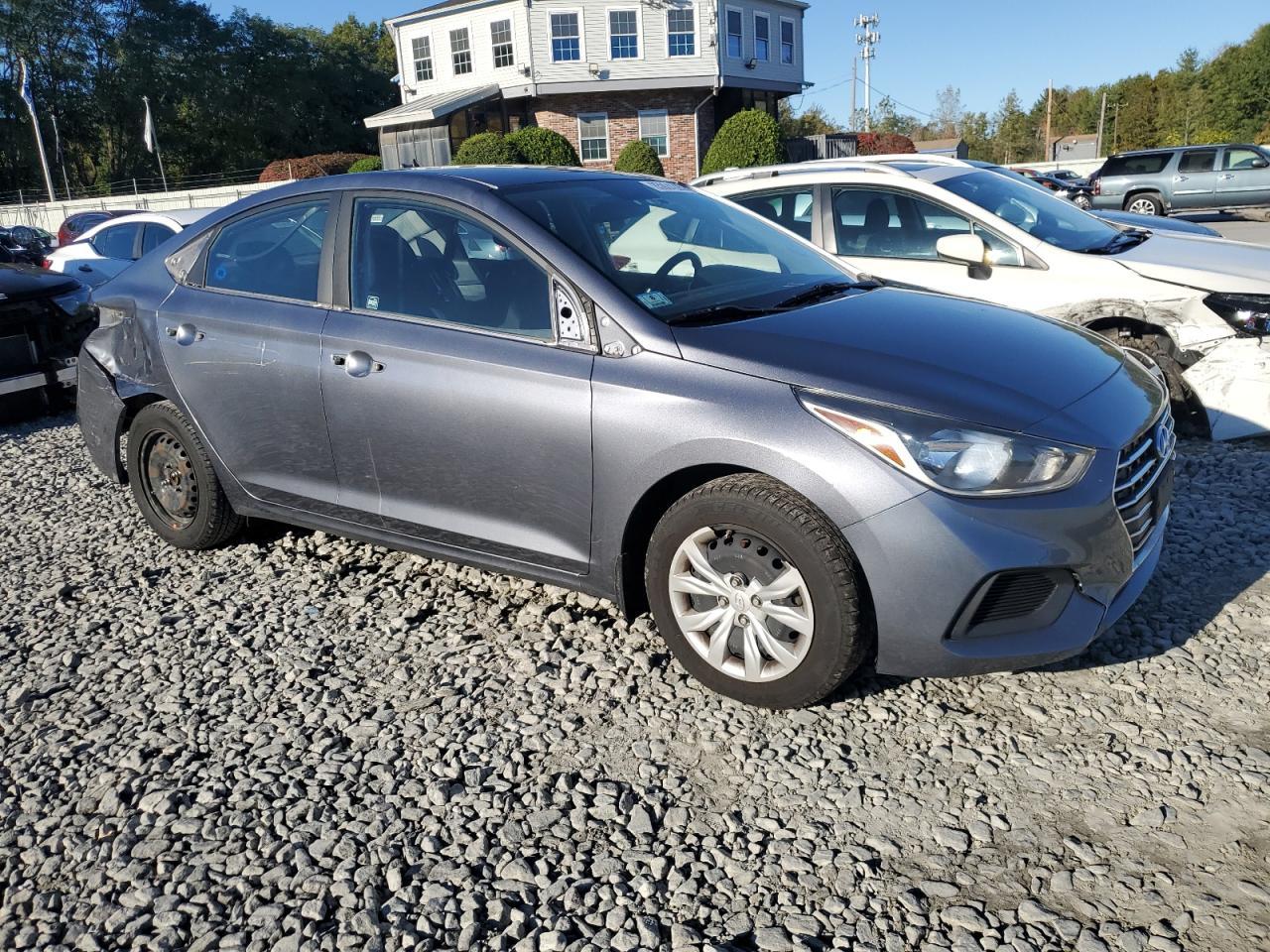 2020 Hyundai Accent Se - Image 4