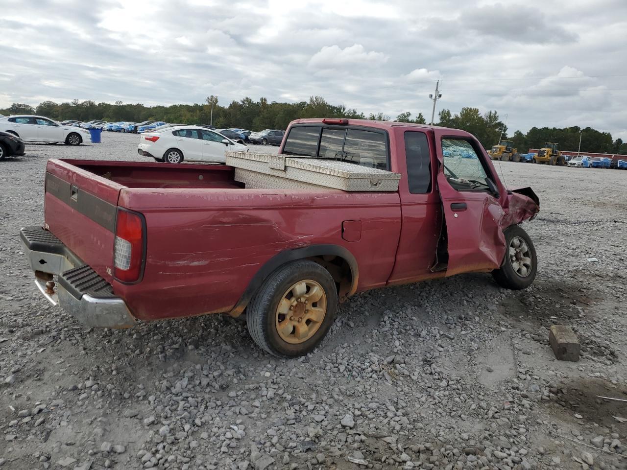 1998 Nissan Frontier King Cab Xe - Фото 3