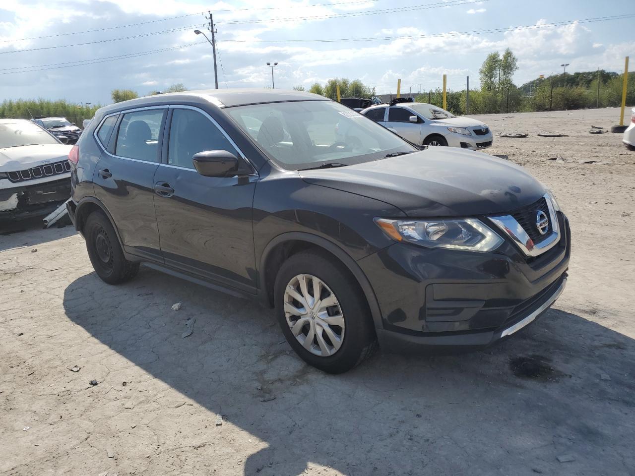 2017 Nissan Rogue S - Фото 4