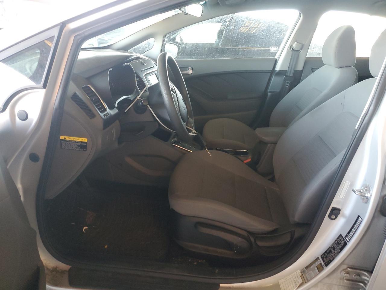 2017 Kia Forte Lx - Image 7