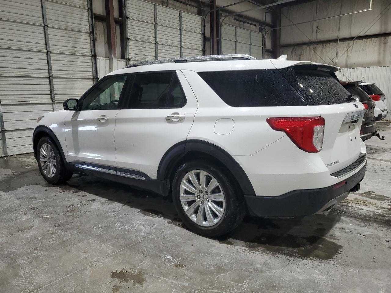 2020 Ford Explorer Limited - Фото 2