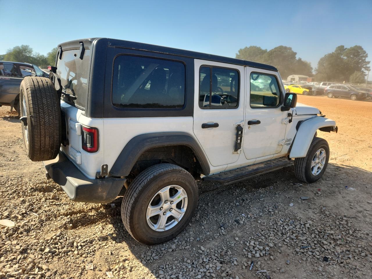 2020 Jeep Wrangler Unlimited Sport - Фото 3