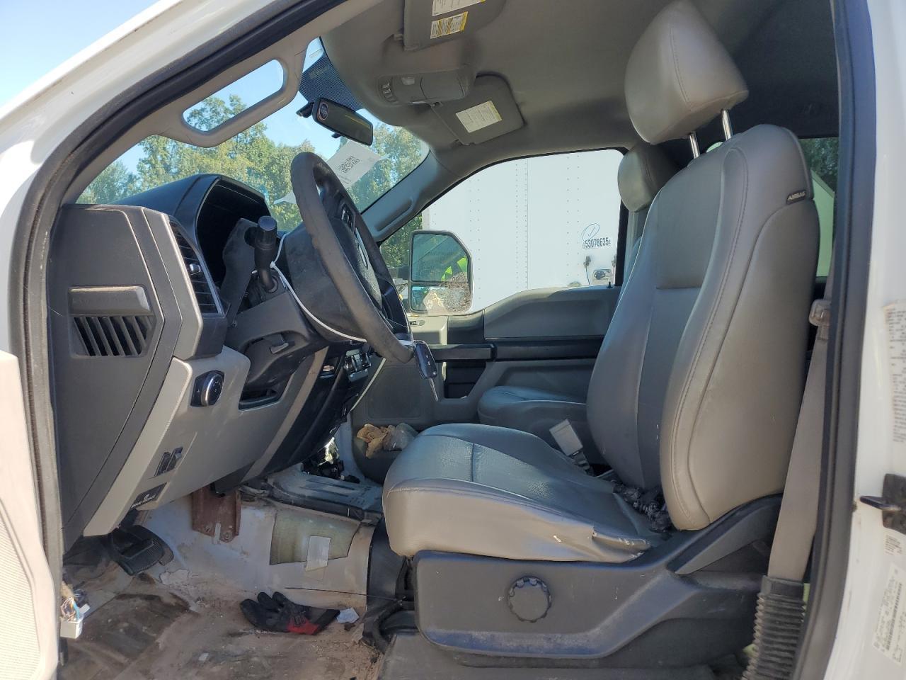 2018 Ford F250 Super Duty - Image 7