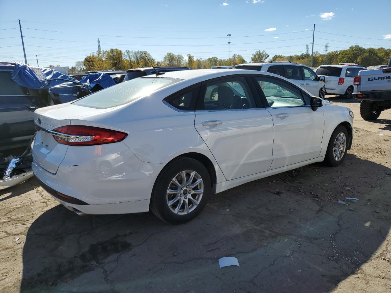 2018 Ford Fusion S - Image 3