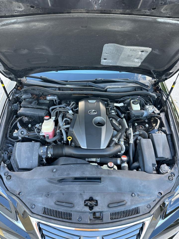 2016 Lexus Is 200T - Фото 7