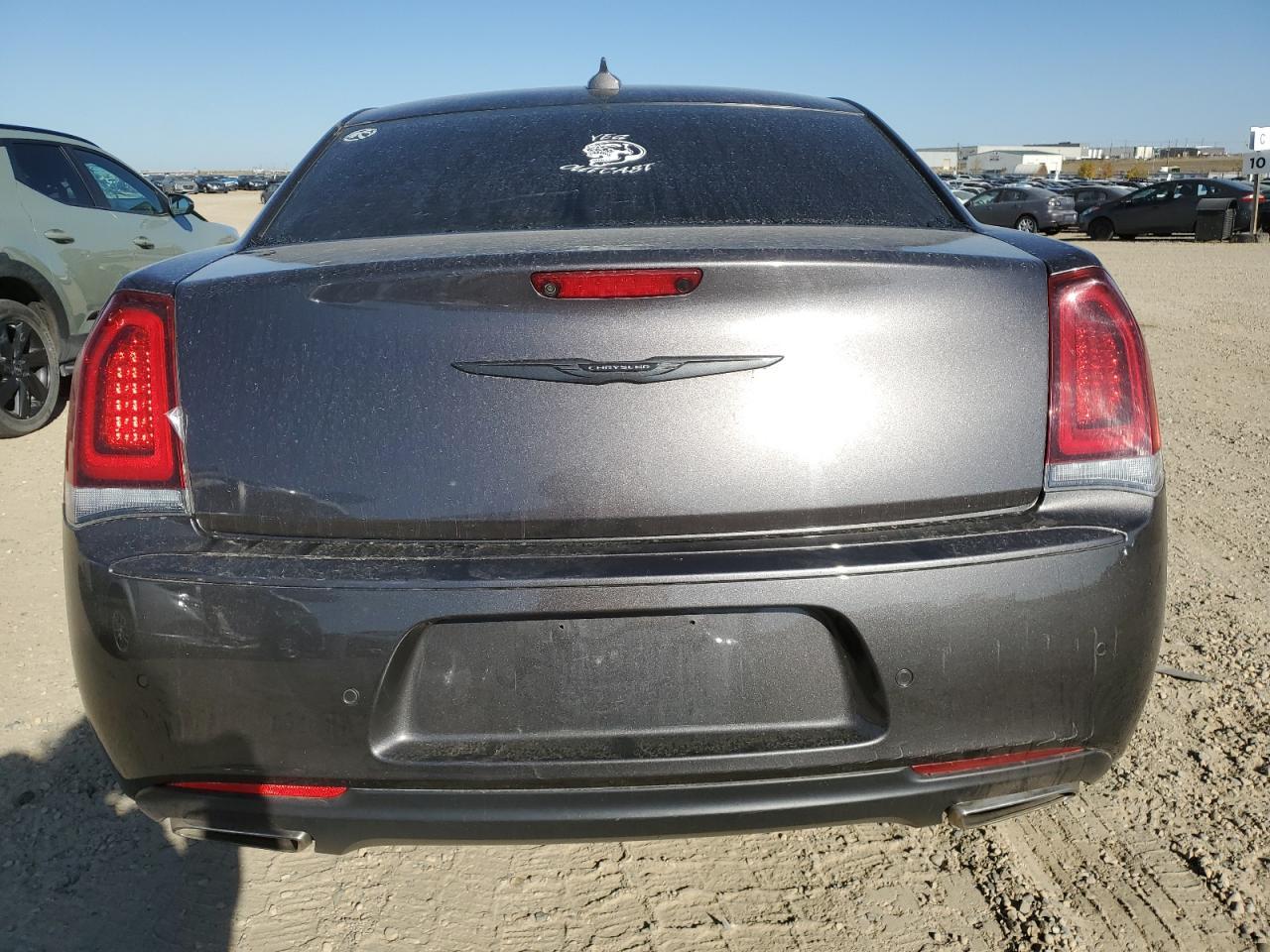 2021 Chrysler 300 Touring - Image 6