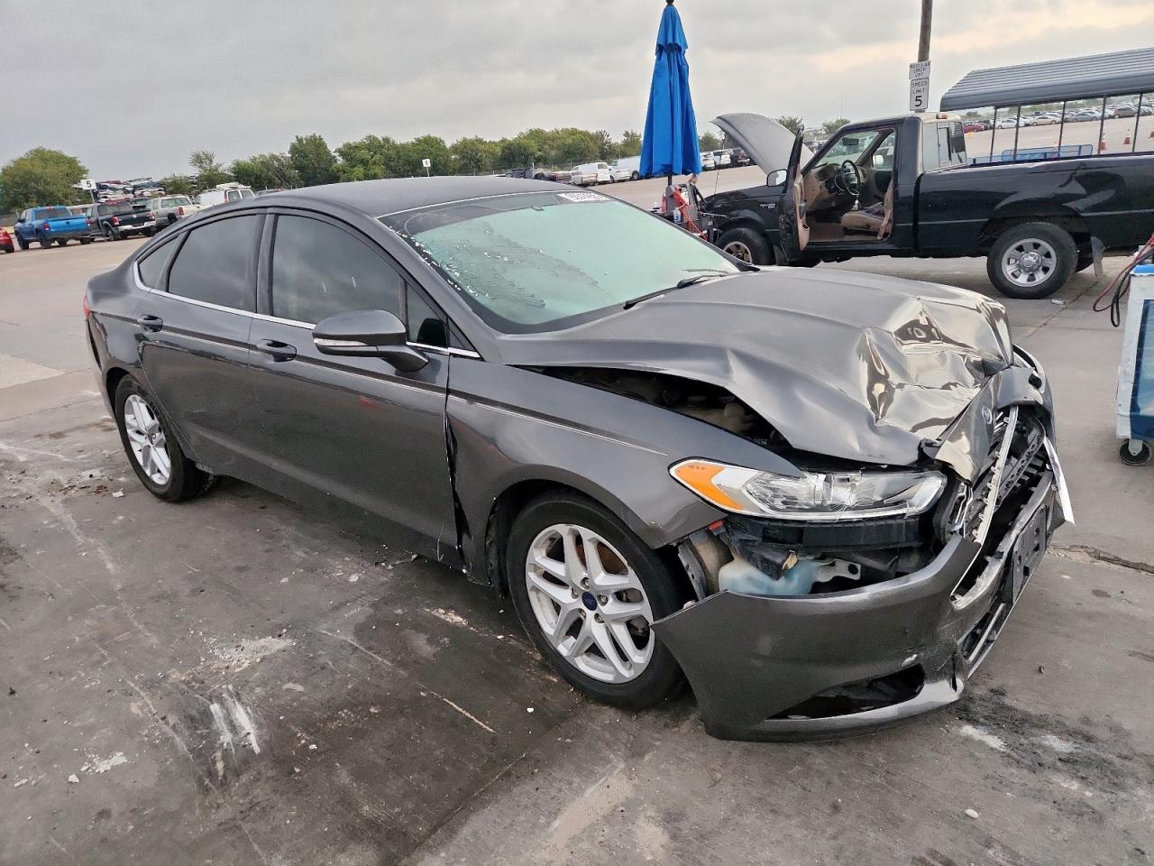 2016 Ford Fusion Se - Image 4