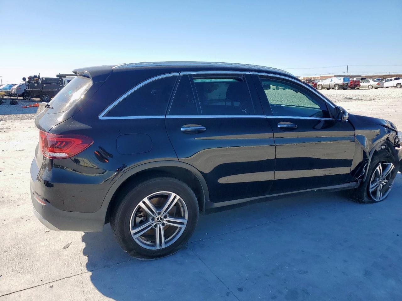 2021 Mercedes-Benz Glc 300 - Фото 3