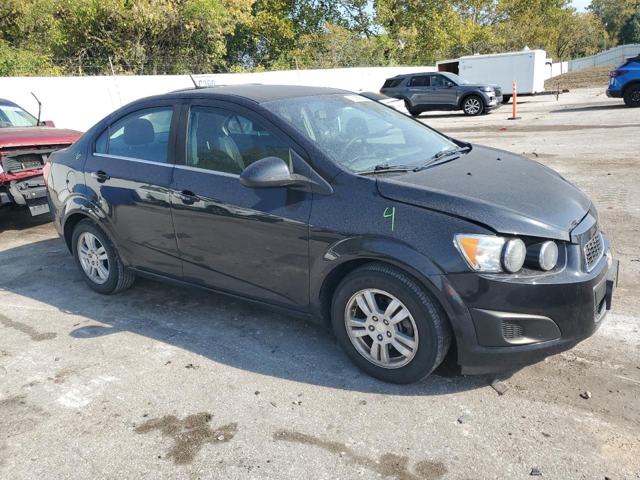 2013 Chevrolet Sonic Lt - Фото 4