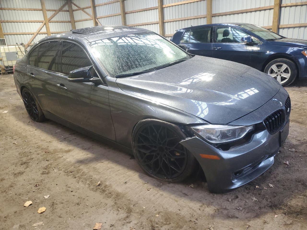 2013 BMW 328 Xi - Image 4