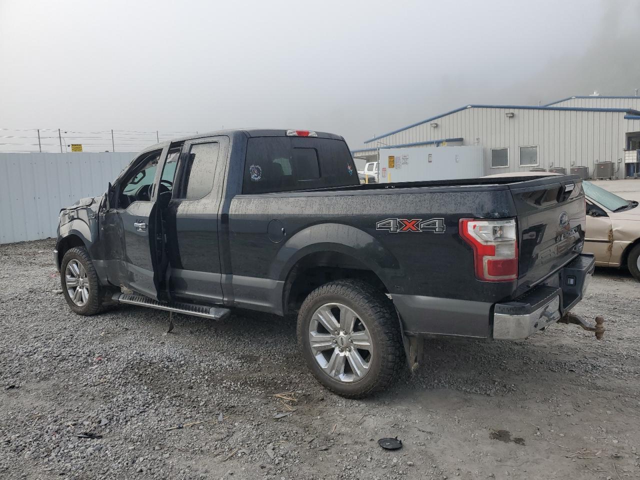2018 Ford F150 Super Cab - Image 2