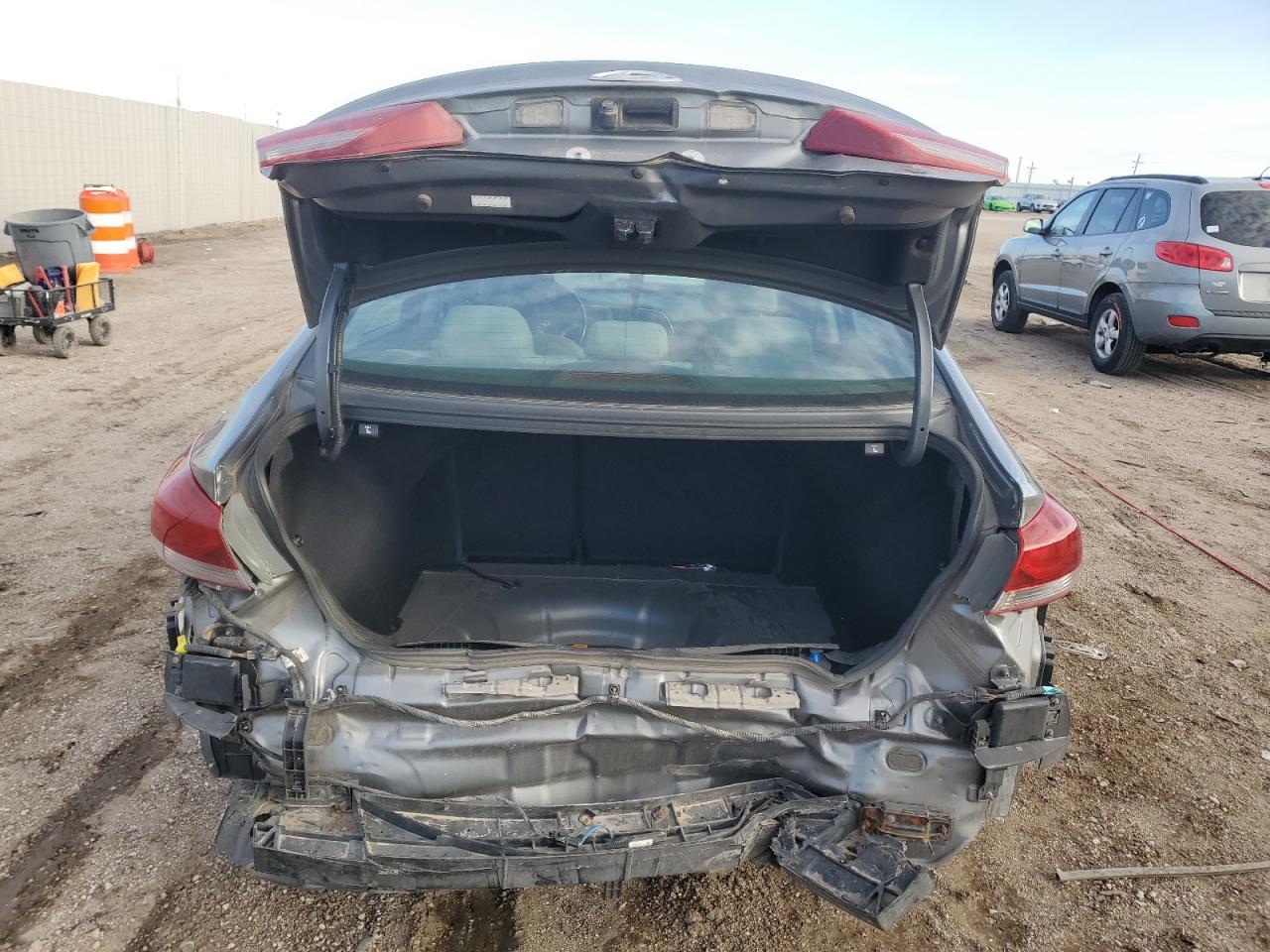 2018 Hyundai Elantra Sel - Image 6