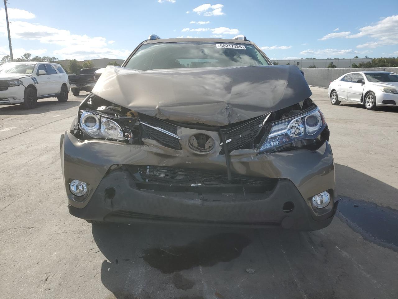 2015 Toyota Rav4 Le - Image 5
