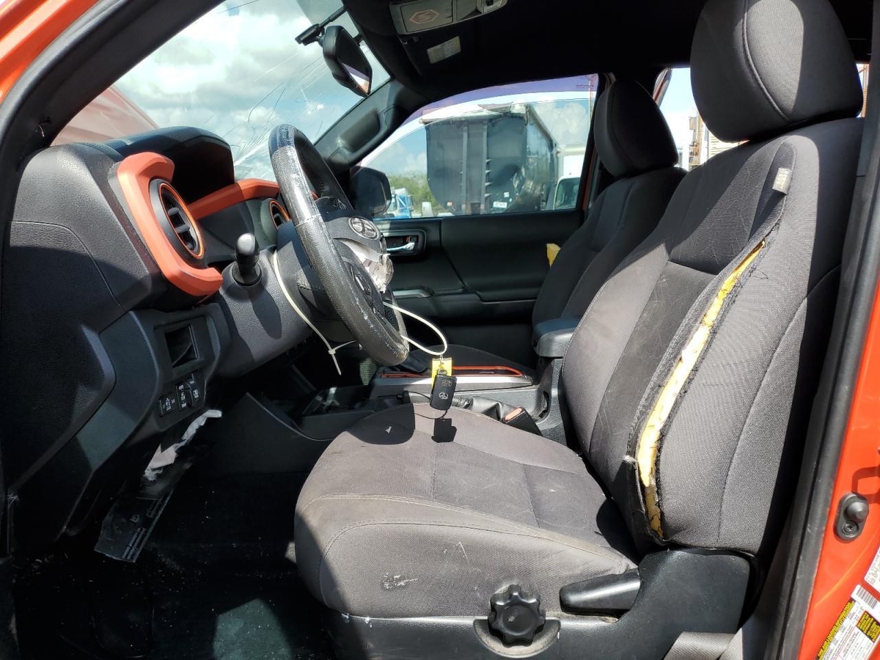 2017 Toyota Tacoma Double Cab - Фото 7