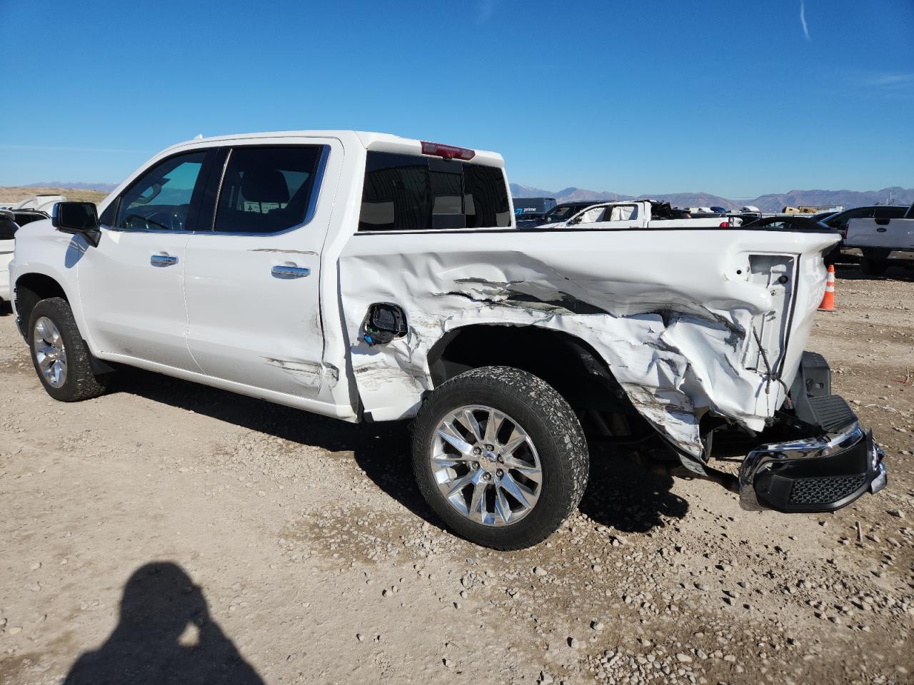 2020 Chevrolet Silverado K1500 Ltz - Фото 2