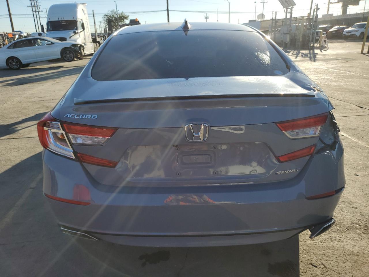 2022 Honda Accord Sport - Фото 6