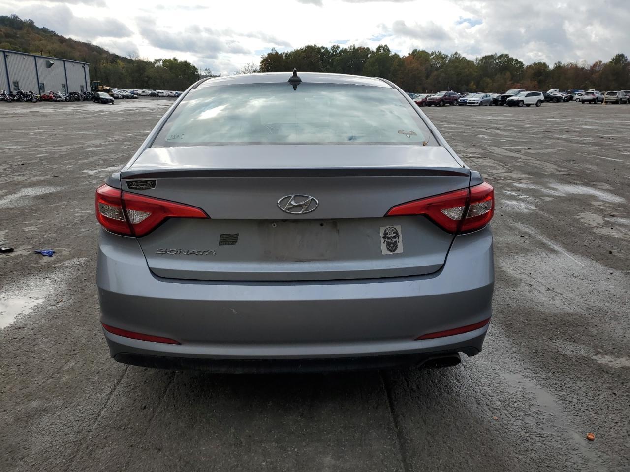 2017 Hyundai Sonata Se - Фото 6