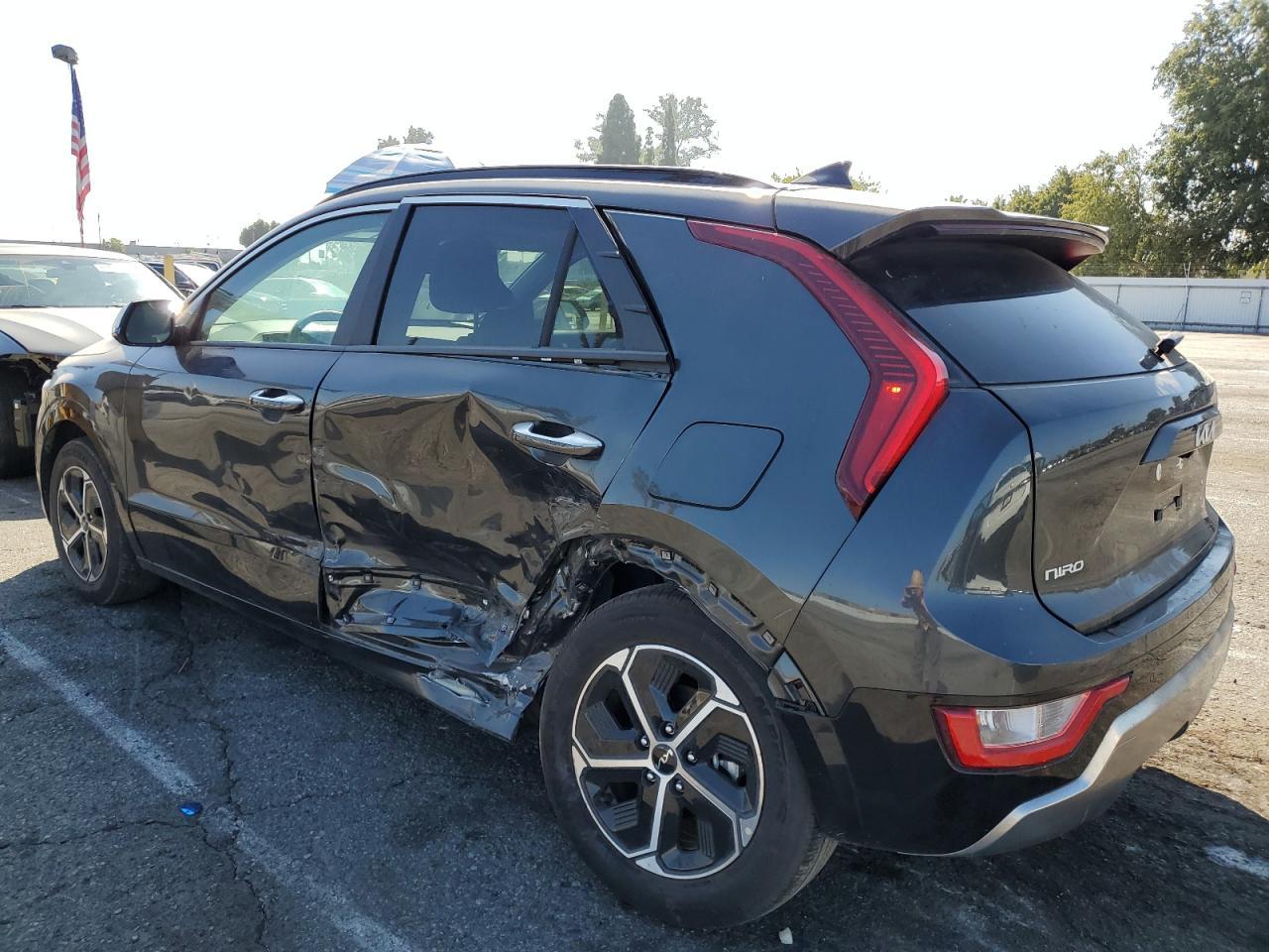 2025 Kia Niro Sx - Фото 2