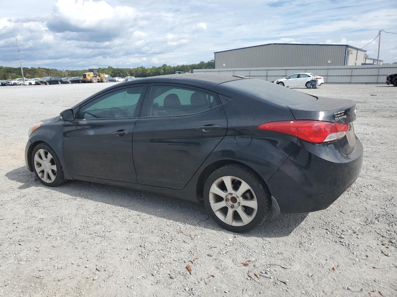2013 Hyundai Elantra Gls - Фото 2