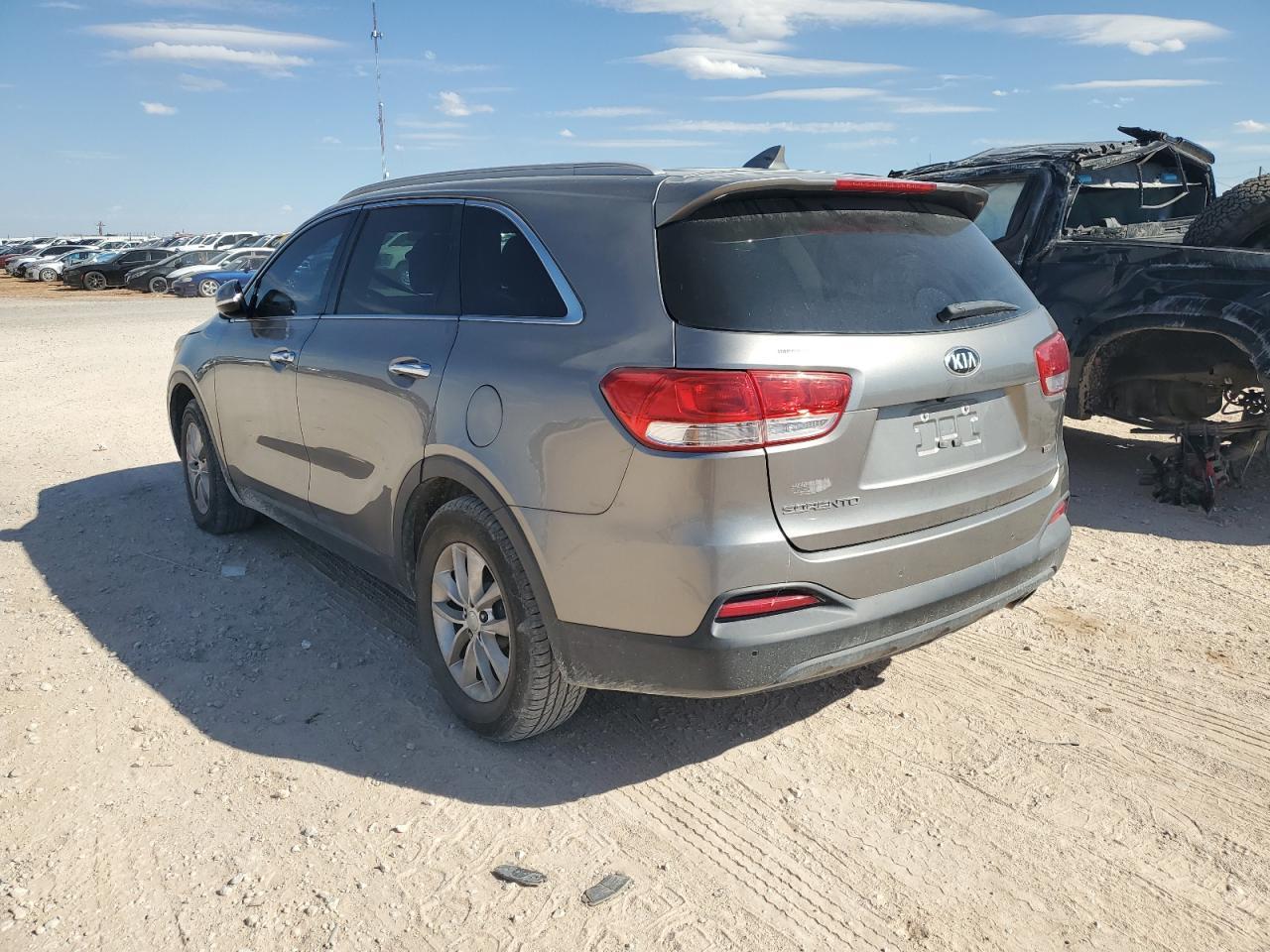 2017 Kia Sorento Lx - Фото 2