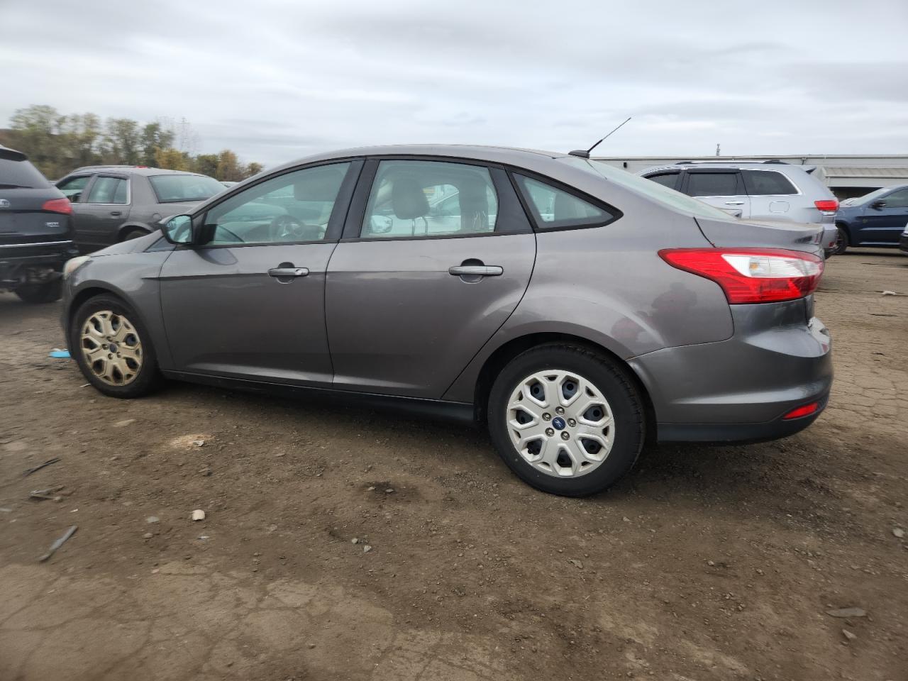 2012 Ford Focus Se - Фото 2