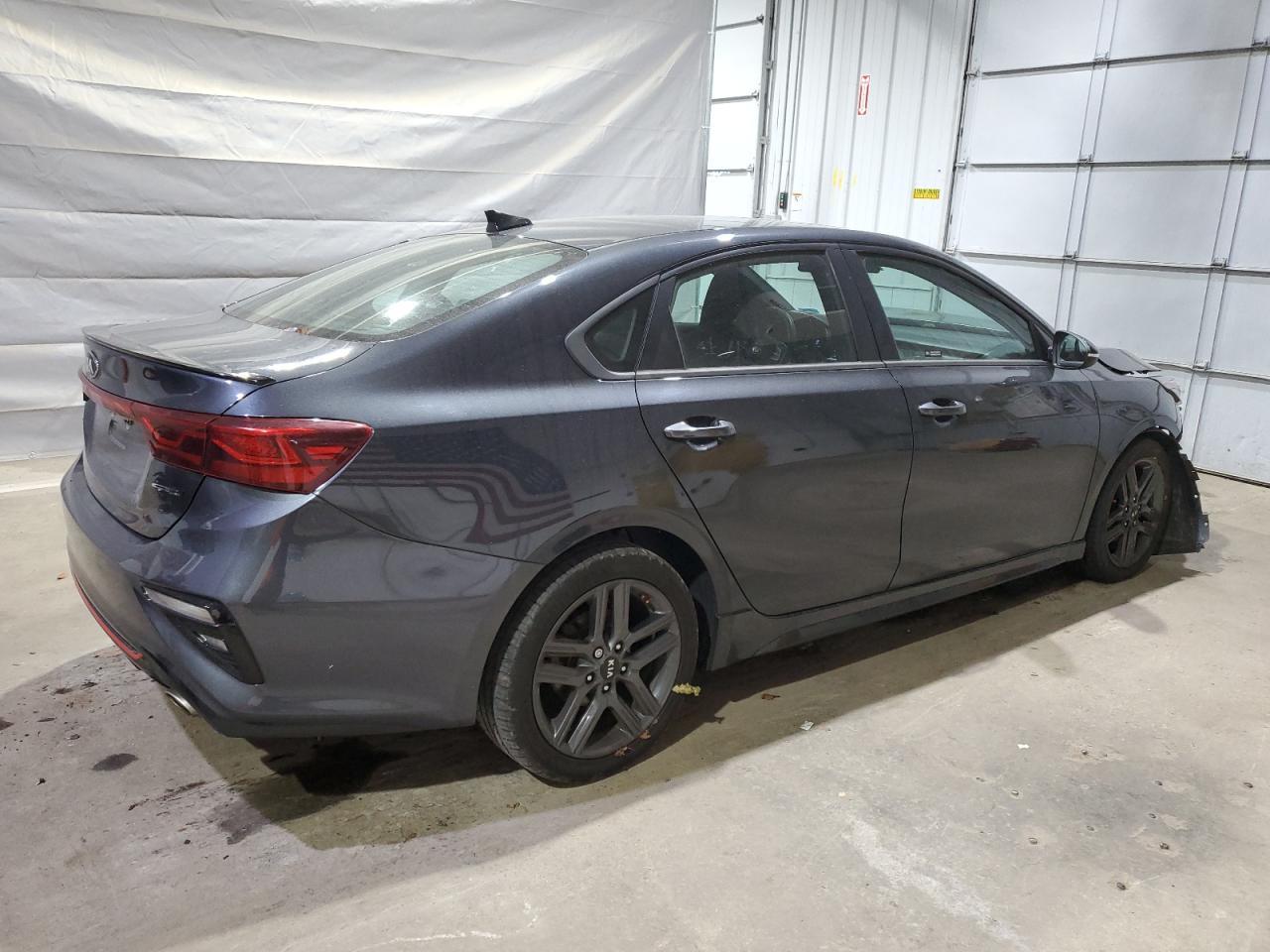 2020 Kia Forte Gt Line - Image 3