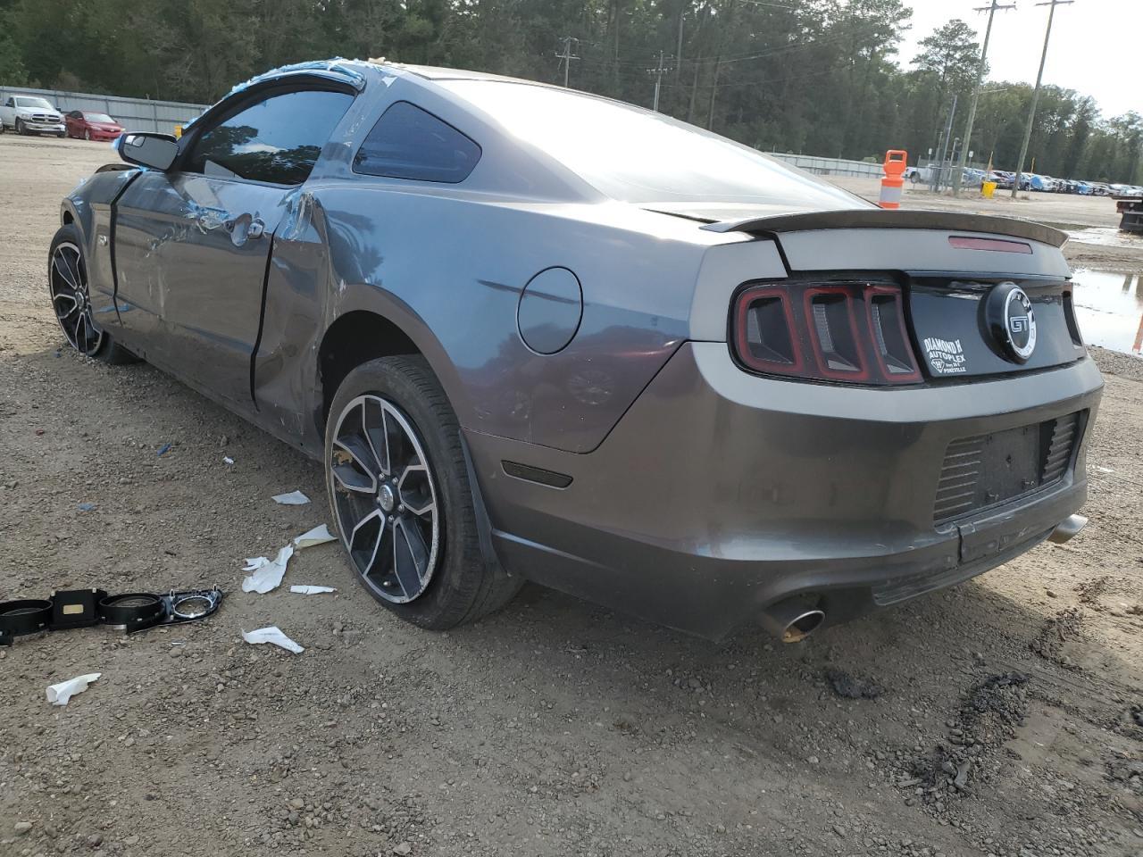 2014 Ford Mustang Gt - Фото 2