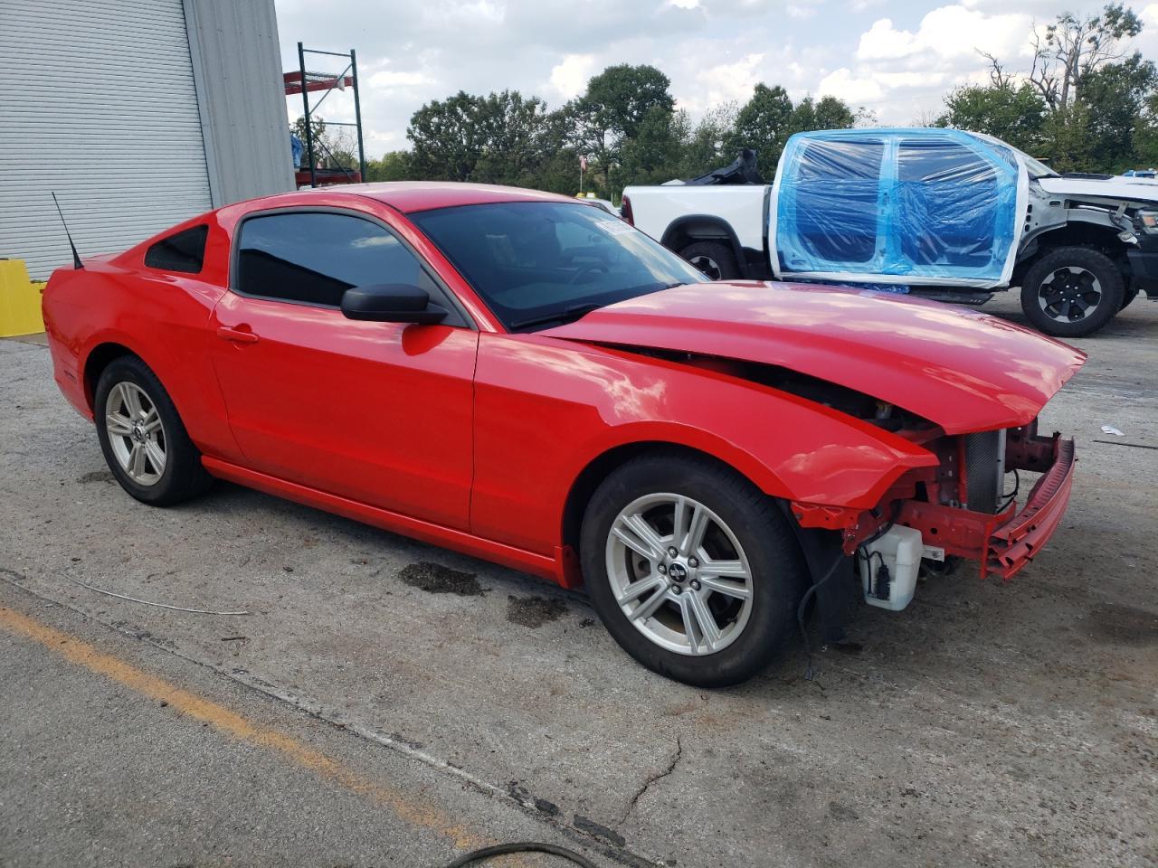 2014 Ford Mustang - Фото 4