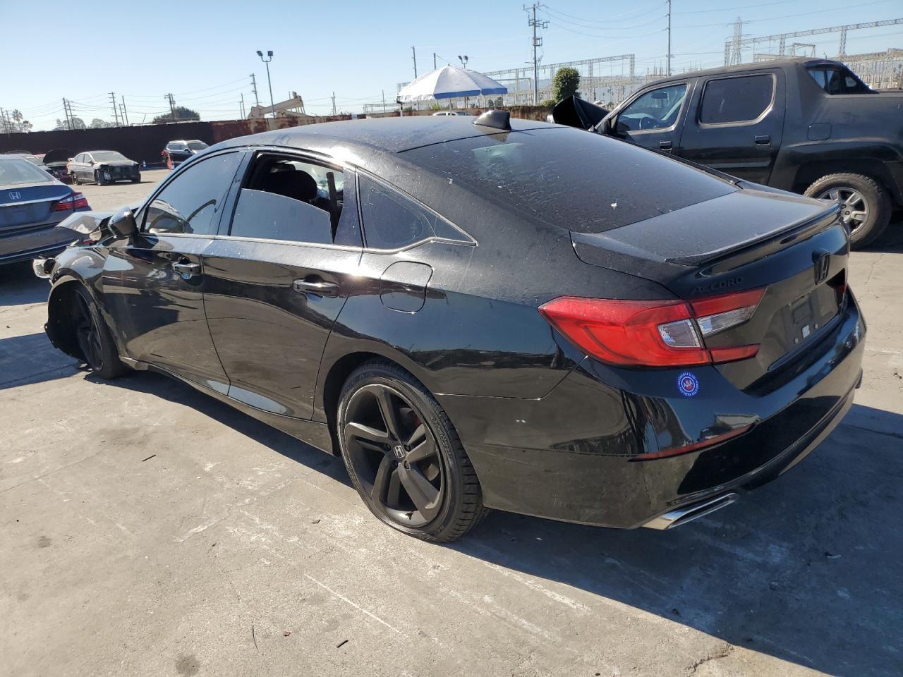 2018 Honda Accord Sport - Image 2