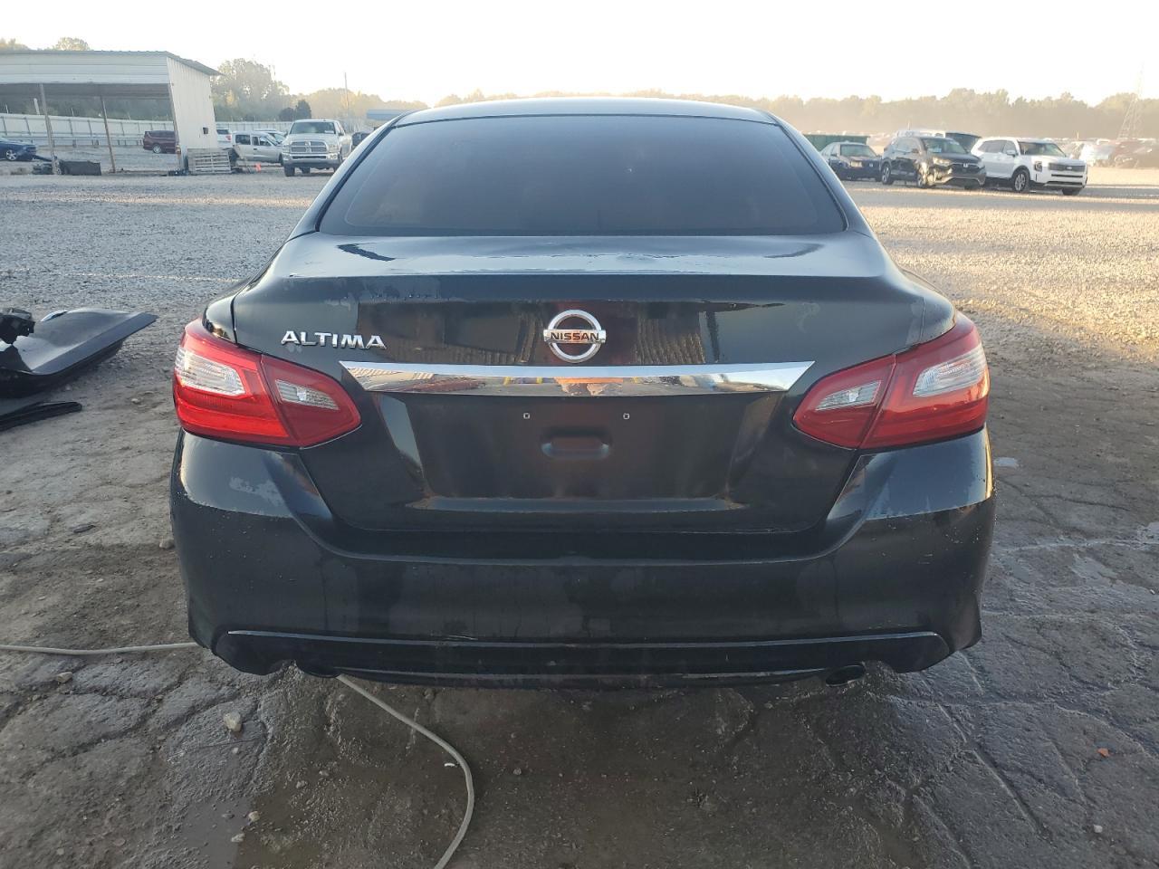 2018 Nissan Altima 2.5 - Фото 6