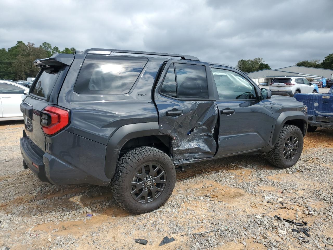 2025 Toyota 4Runner Sr5 - Фото 3