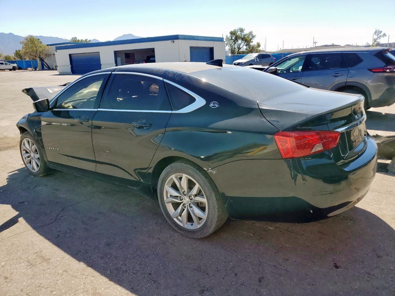 2017 Chevrolet Impala Lt - Фото 2