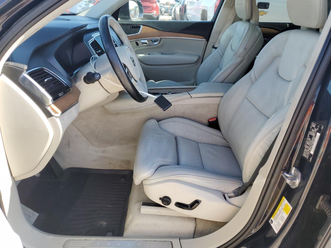 2016 Volvo Xc90 T6 - Image 7