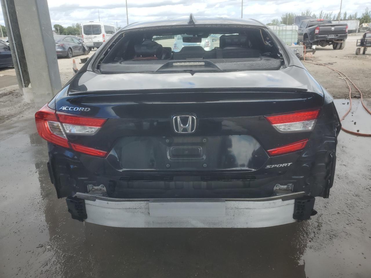 2020 Honda Accord Sport - Image 6
